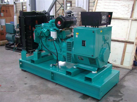 向阳200kw康明斯柴油发电机组图片 向阳200kw康明斯柴油发电机组图片